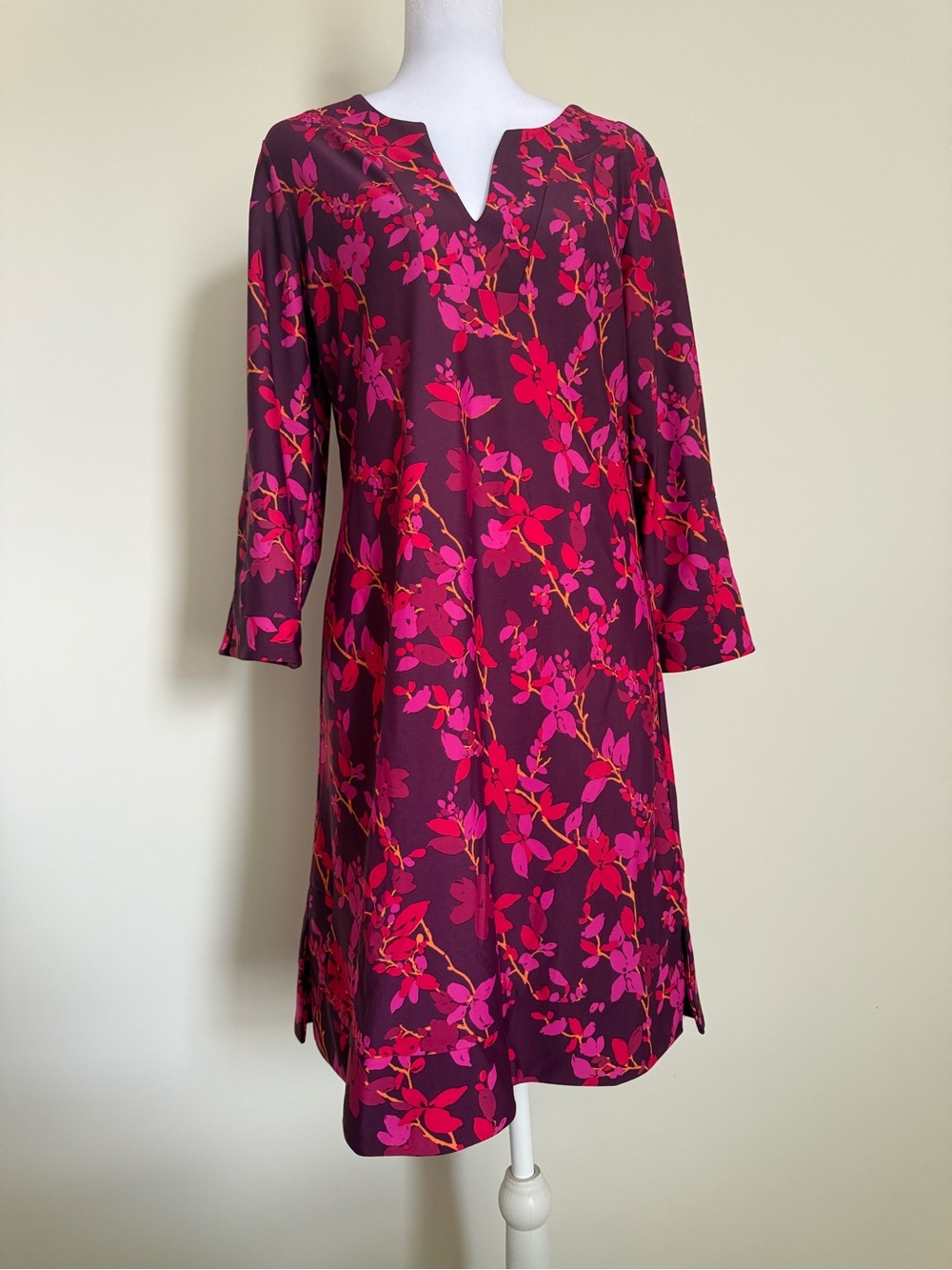 Jude Connally Burgundy Shift Dress with Fuchsia Floral Print size medium